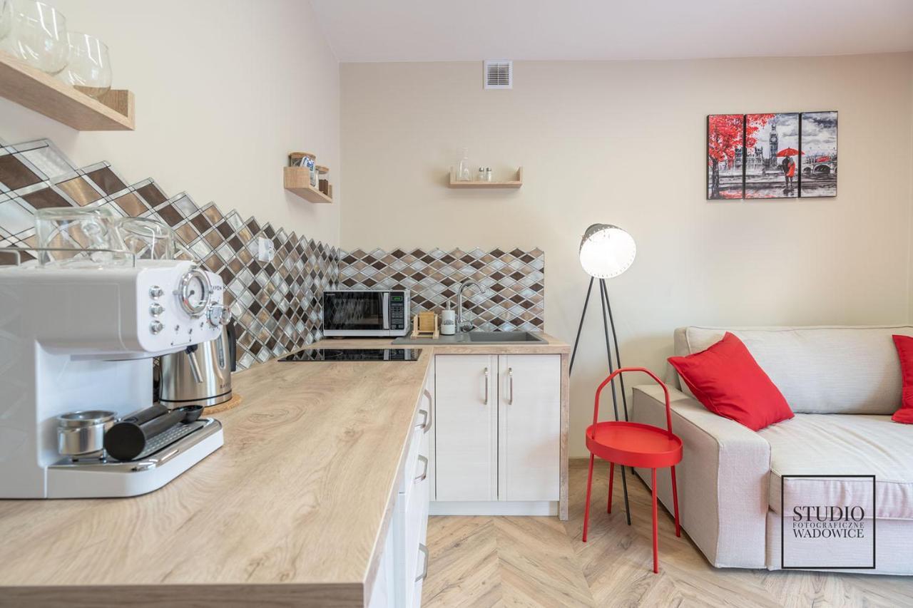 Apartament Karminowy Apartment Вадовице Екстериор снимка